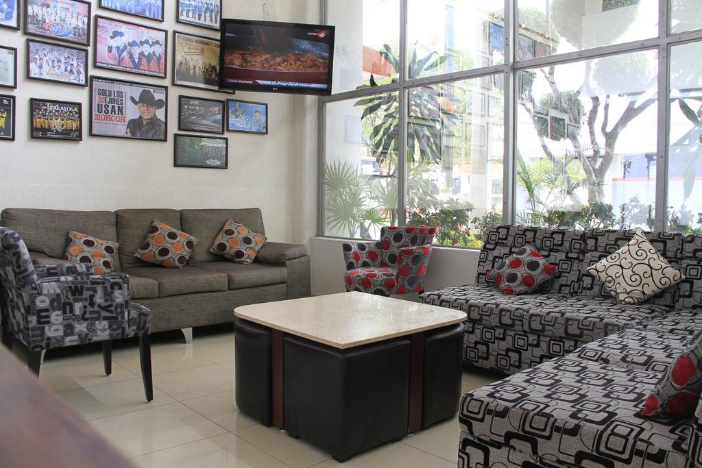 Hotel Estadio غوادالاجارا المظهر الخارجي الصورة